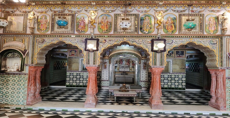 DIGAMBAR JAIN TEMPLE