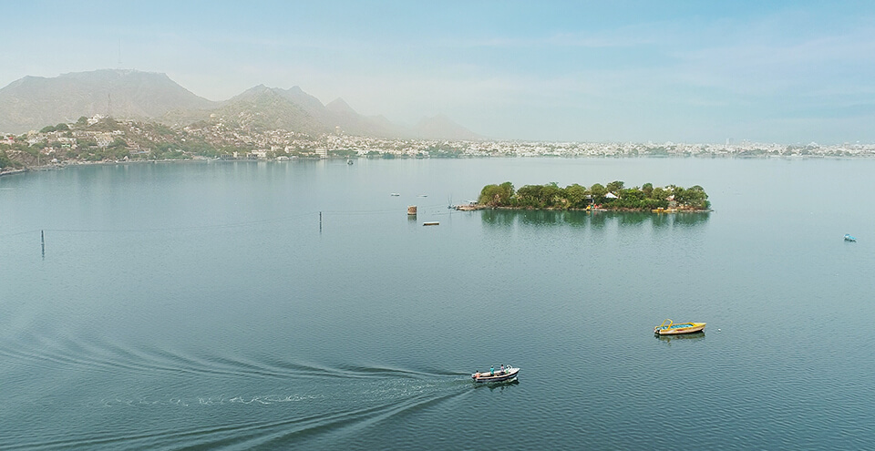 फॉय सागर झील