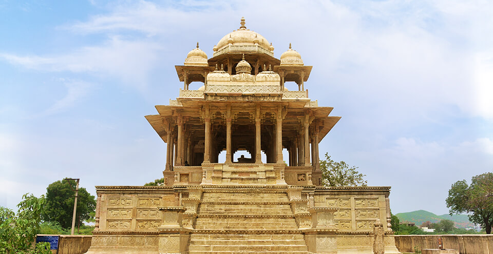 चौरासी खम्भा छतरी