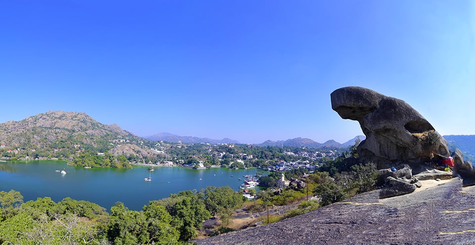 Mount Abu Tourist Places to Visit, Tour Packages, Sightseeing and  Attractions - Rajasthan Tourism